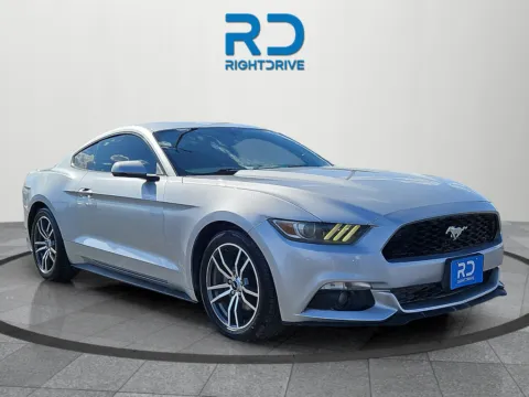Silver 2016 Ford Mustang EcoBoost Premium for sale in El Paso, TX