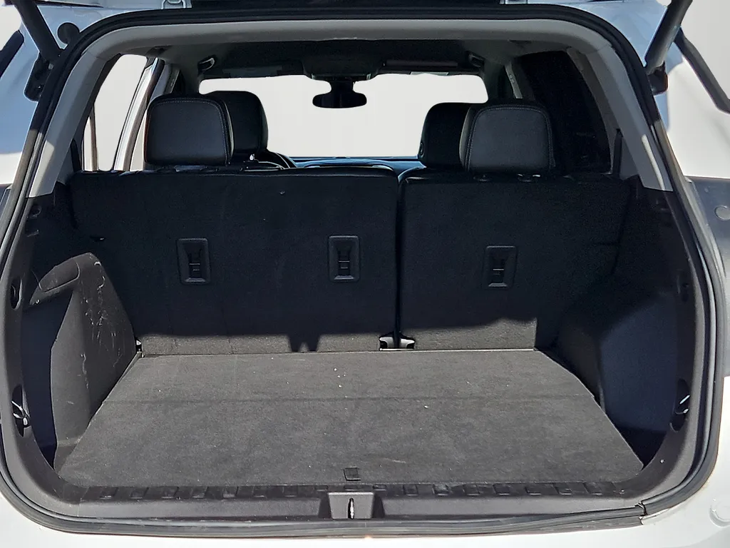 GMC Terrain photo 11