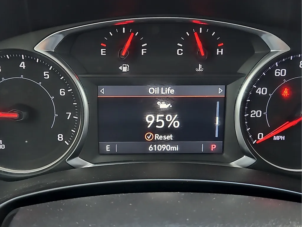 GMC Terrain photo 22