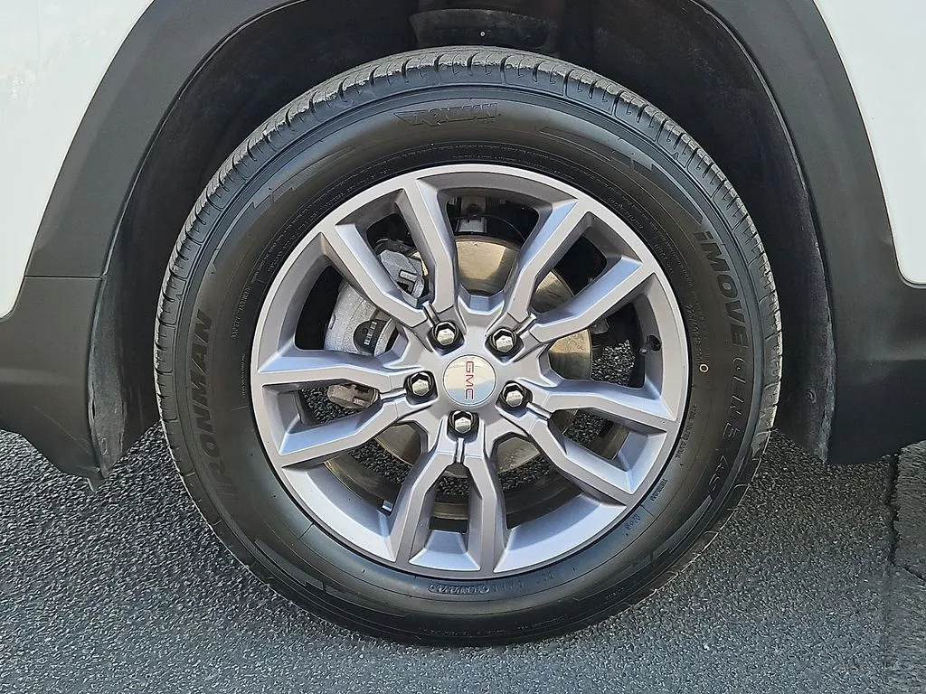 GMC Terrain photo 10