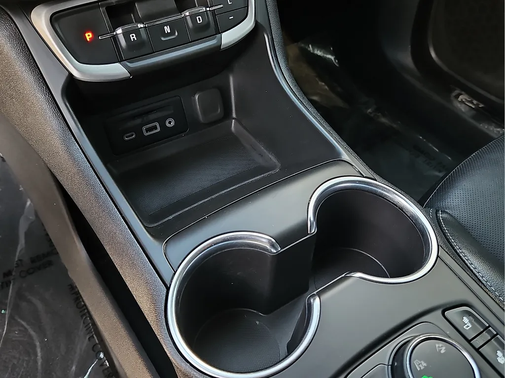 GMC Terrain photo 25