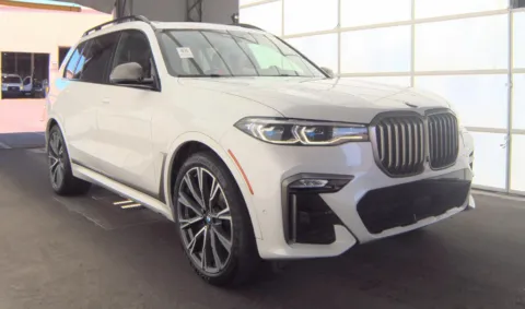 More photos of 2020 BMW X7 M50i at RightDrive - 8320 Gateway East, TX