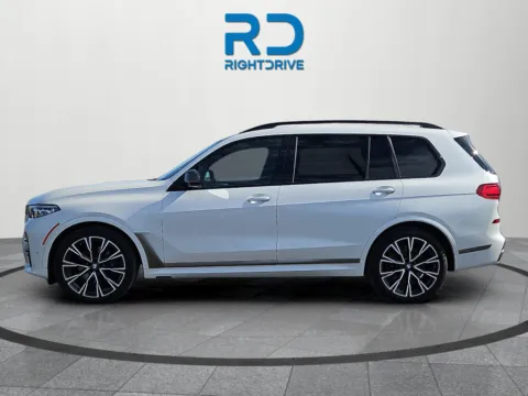 More photos of 2020 BMW X7 M50i at RightDrive - 8320 Gateway East, TX
