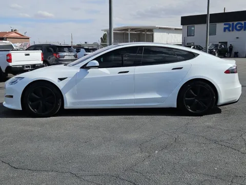 More photos of 2021 Tesla Model S Long Range at RightDrive - 8320 Gateway East, TX