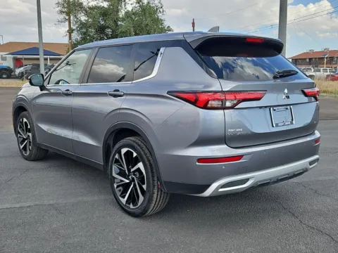More photos of 2023 Mitsubishi Outlander SE at RightDrive - 8320 Gateway East, TX