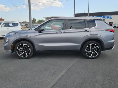 More photos of 2023 Mitsubishi Outlander SE at RightDrive - 8320 Gateway East, TX
