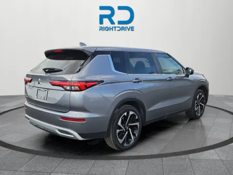 Another view of 2023 Mitsubishi Outlander SE for sale in El Paso, TX at RightDrive - 8320 Gateway East