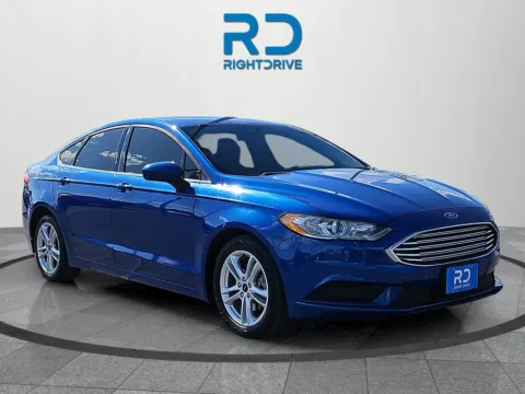 Blue 2018 Ford Fusion SE for sale in El Paso, TX