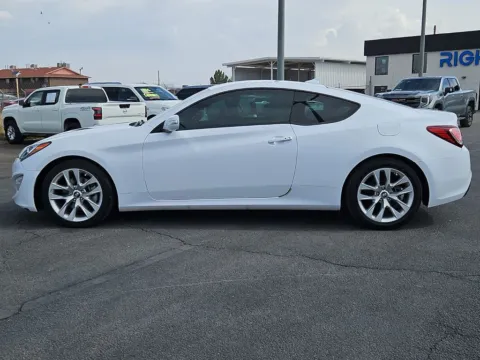 More photos of 2016 Hyundai Genesis Coupe 3.8 at RightDrive - 8320 Gateway East, TX
