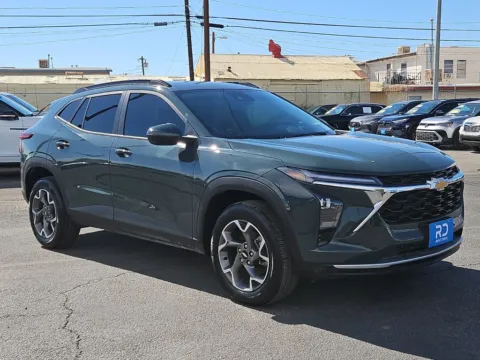 Gray 2025 Chevrolet Trax LT for sale in El Paso, TX