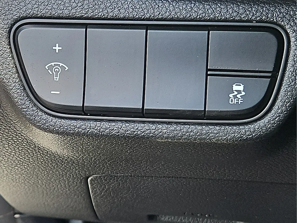 Kia Seltos photo 18