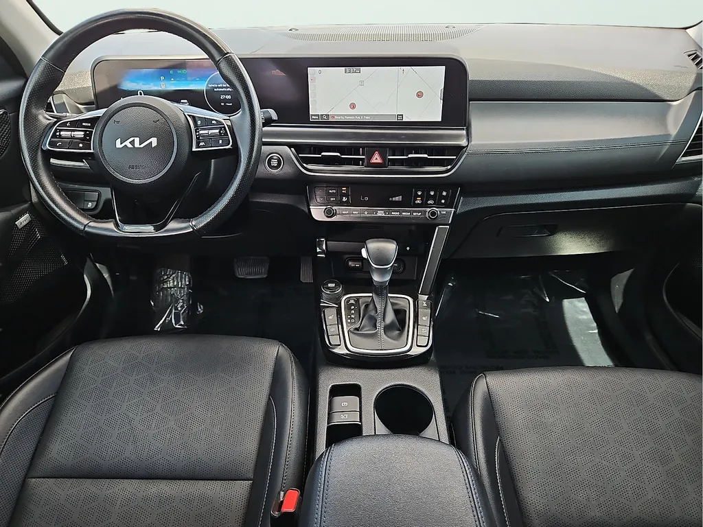 Kia Seltos photo 14