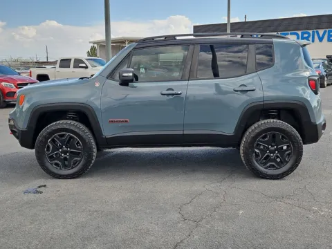 More photos of 2016 Jeep Renegade Trailhawk at RightDrive - 8320 Gateway East, TX