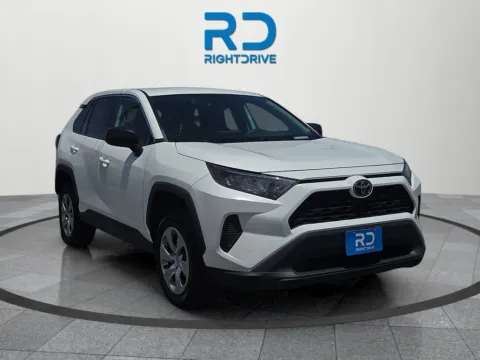 White 2022 Toyota RAV4 LE for sale in El Paso, TX