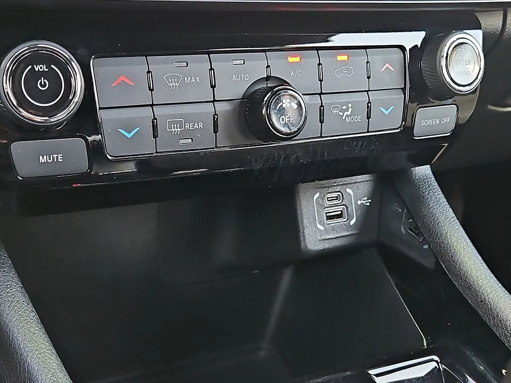 Jeep Compass photo 21