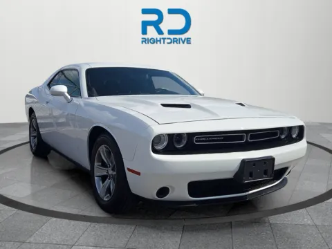White 2019 Dodge Challenger SXT for sale in El Paso, TX