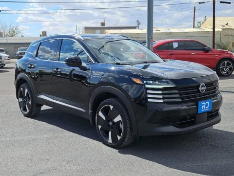 Black 2025 Nissan Kicks SR for sale in El Paso, TX