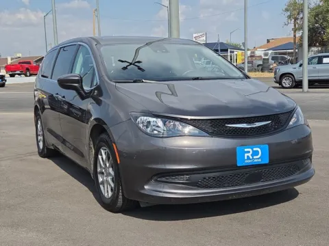 Unknown 2023 Chrysler Voyager LX for sale in El Paso, TX