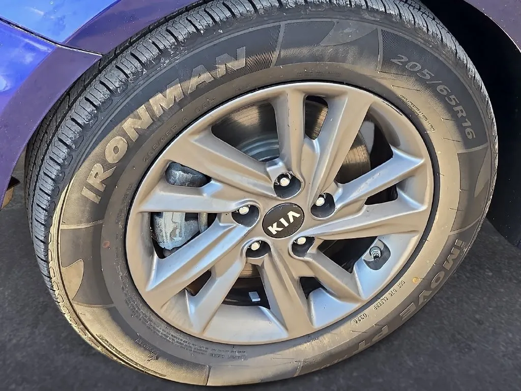 Kia Optima photo 8