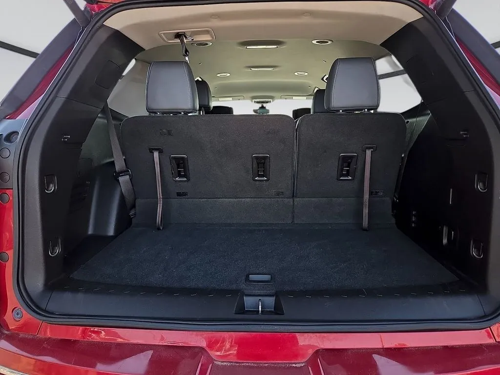 Chevrolet Traverse photo 13