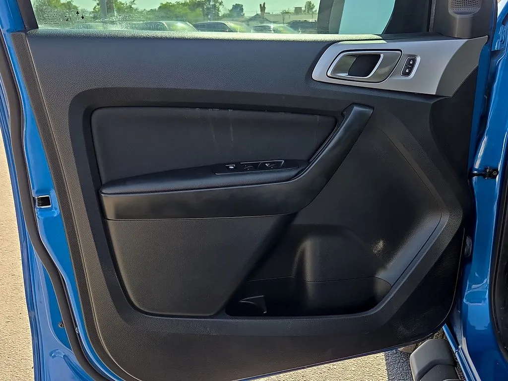 Ford Ranger photo 16