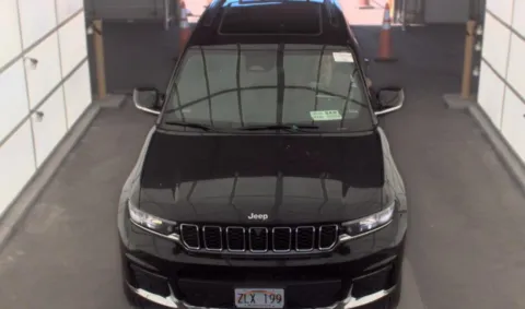 Photos of 2024 Jeep Grand Cherokee L Limited for sale in El Paso, TX at RightDrive - 8320 Gateway East