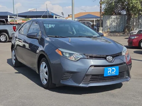 Gray 2015 Toyota Corolla LE for sale in El Paso, TX