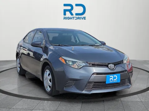 Gray 2015 Toyota Corolla LE for sale in El Paso, TX