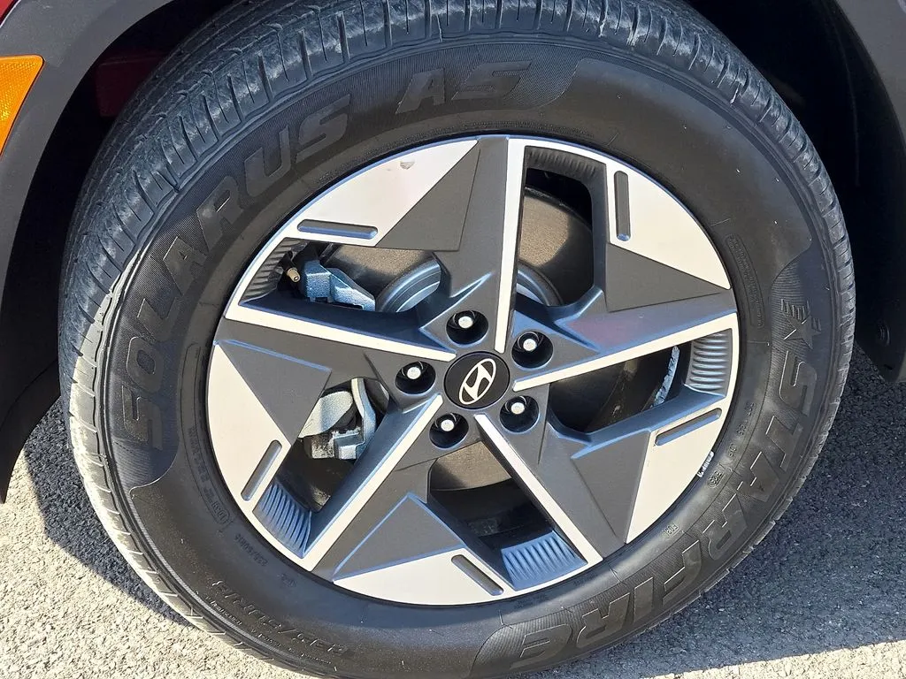 Hyundai Tucson photo 9