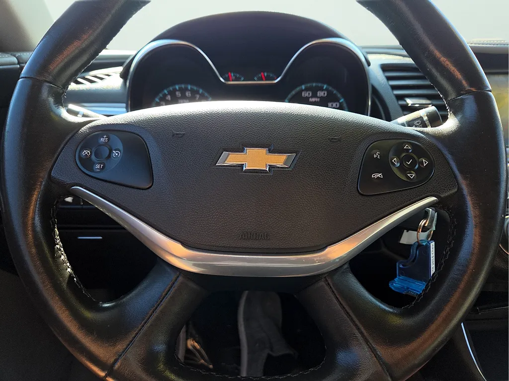 Chevrolet Impala photo 24