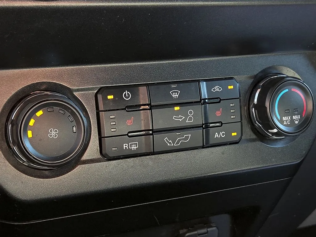 Ford F-150 photo 20
