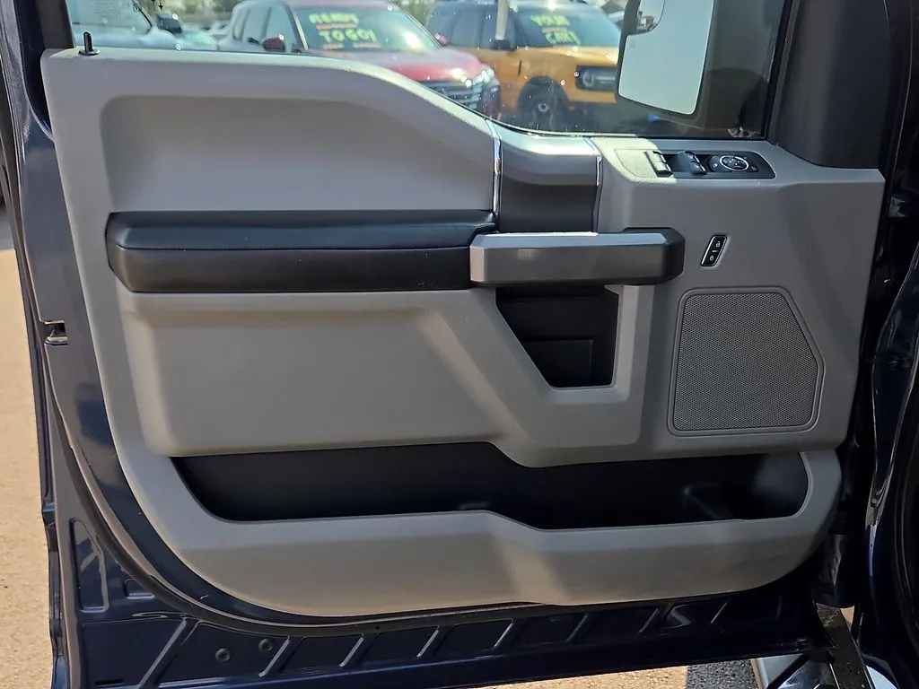 Ford F-150 photo 16