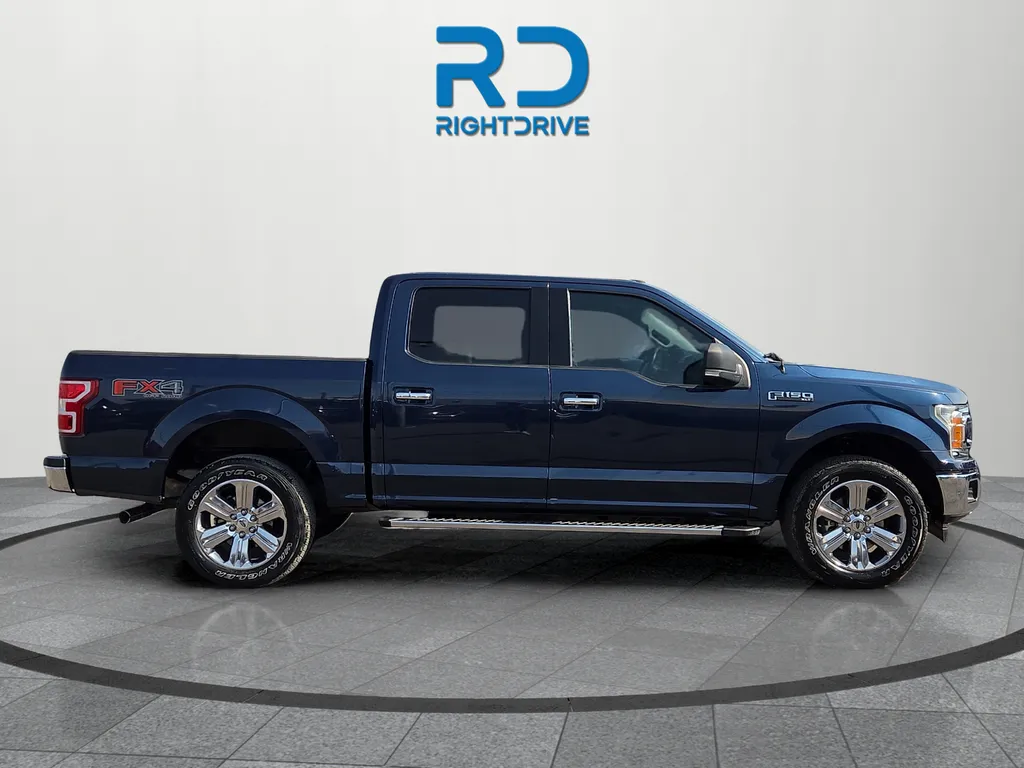 Ford F-150 photo 2