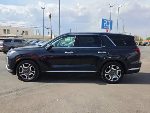 More photos of 2024 Hyundai Palisade SEL at RightDrive - 8320 Gateway East, TX