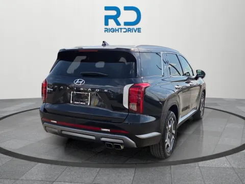 Another view of 2024 Hyundai Palisade SEL for sale in El Paso, TX at RightDrive - 8320 Gateway East