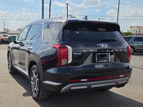 More photos of 2024 Hyundai Palisade SEL at RightDrive - 8320 Gateway East, TX
