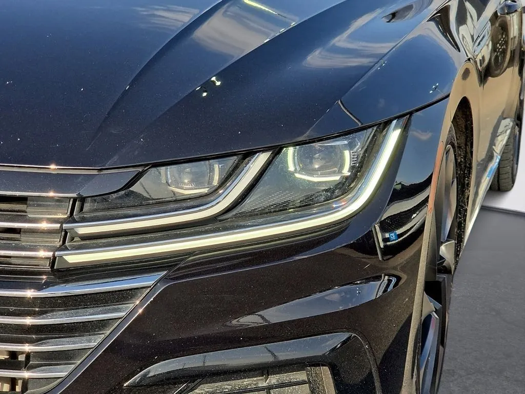 Volkswagen Arteon photo 8