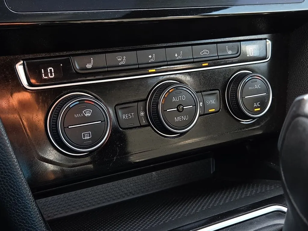 Volkswagen Arteon photo 21