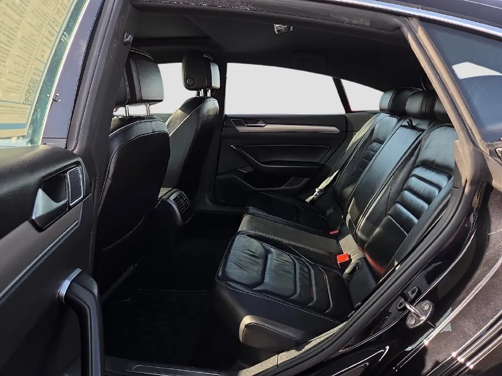Volkswagen Arteon photo 13