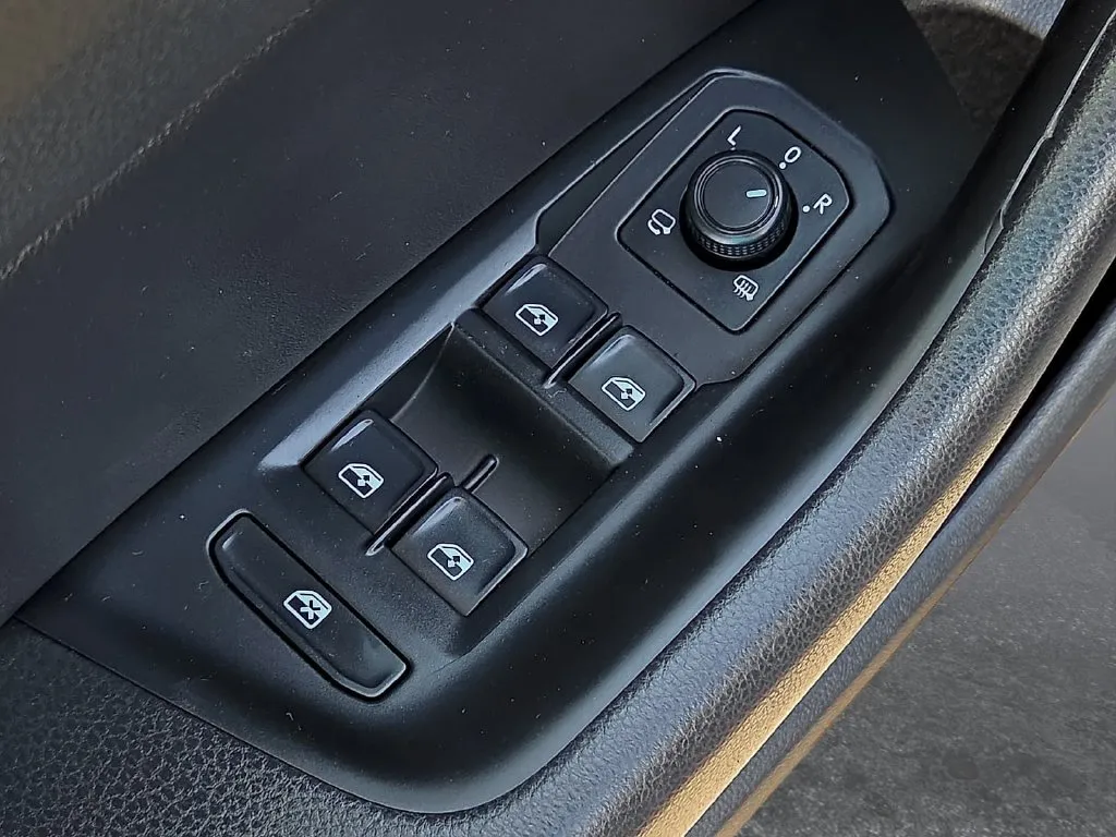 Volkswagen Arteon photo 16
