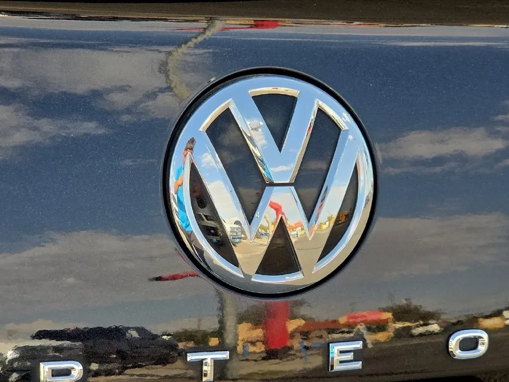 Volkswagen Arteon photo 11