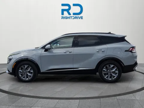 More photos of 2025 Kia Sportage SX at RightDrive - 8320 Gateway East, TX