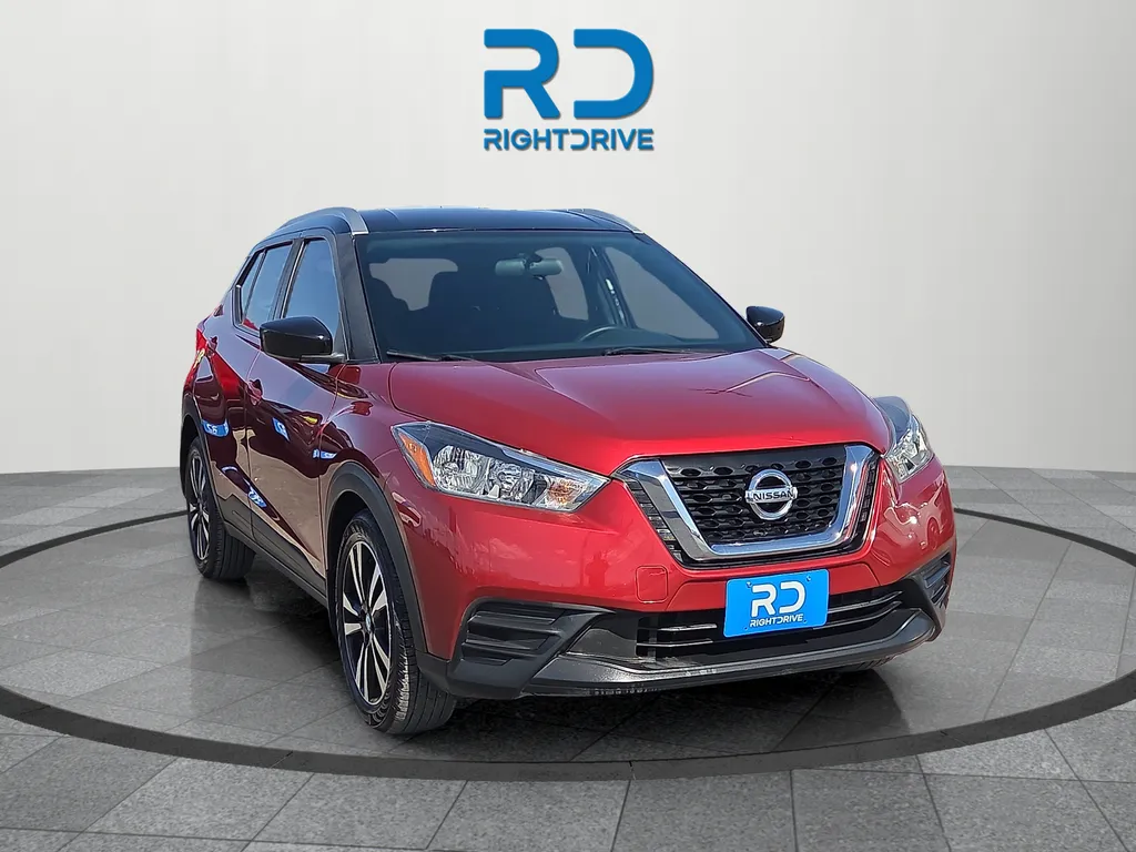 Red 2019 Nissan Kicks SV for sale in El Paso, TX