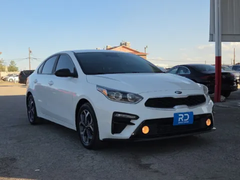 White 2020 Kia Forte LXS for sale in El Paso, TX