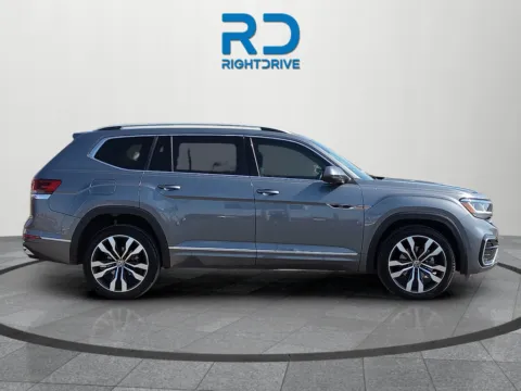 Photos of 2022 Volkswagen Atlas 3.6L V6 SEL Premium R-Line for sale in El Paso, TX at RightDrive - 8320 Gateway East