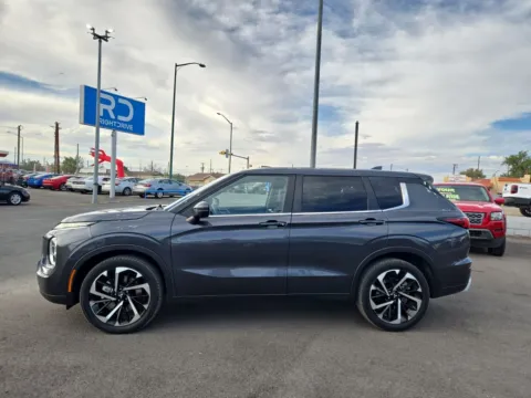 More photos of 2024 Mitsubishi Outlander SE at RightDrive - 8320 Gateway East, TX