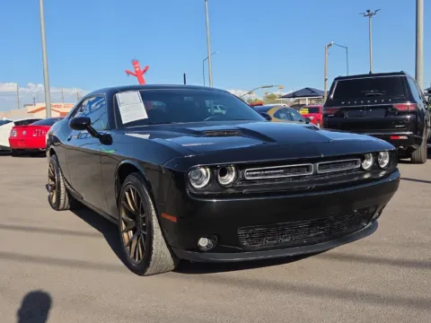 Black 2015 Dodge Challenger R/T for sale in El Paso, TX
