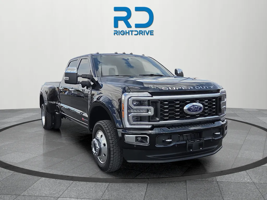 2026 Ford F-450SD Platinum