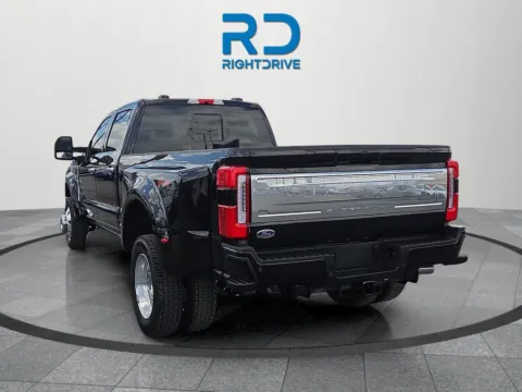 More photos of 2026 Ford F-450SD Platinum at RightDrive - 8320 Gateway East, TX