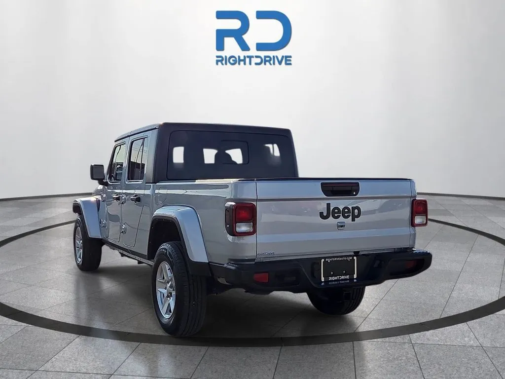 Jeep Gladiator photo 3